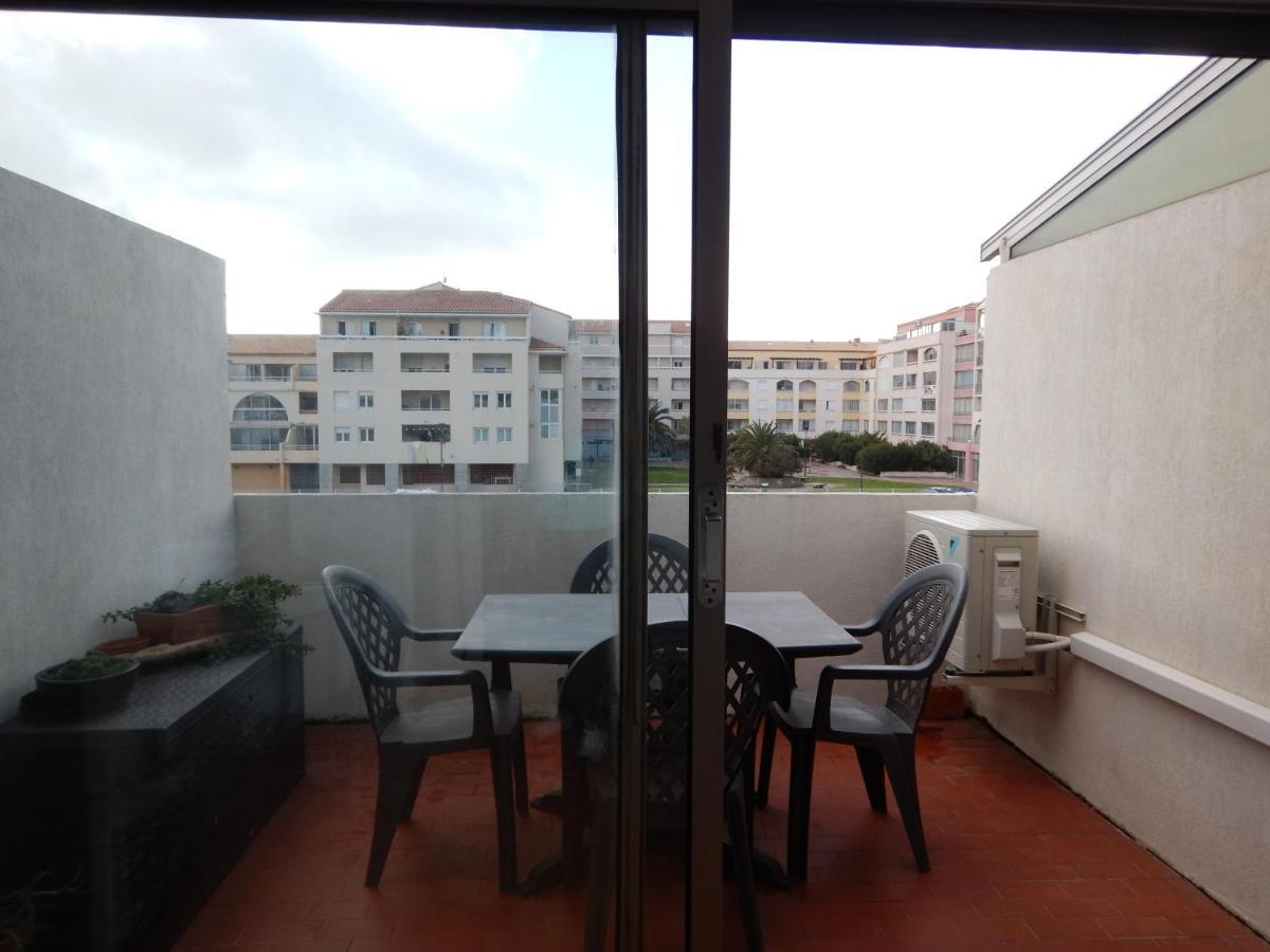 3 Etoiles Studio 4 Couchages Residence Port Cros A Sète Buitenkant foto